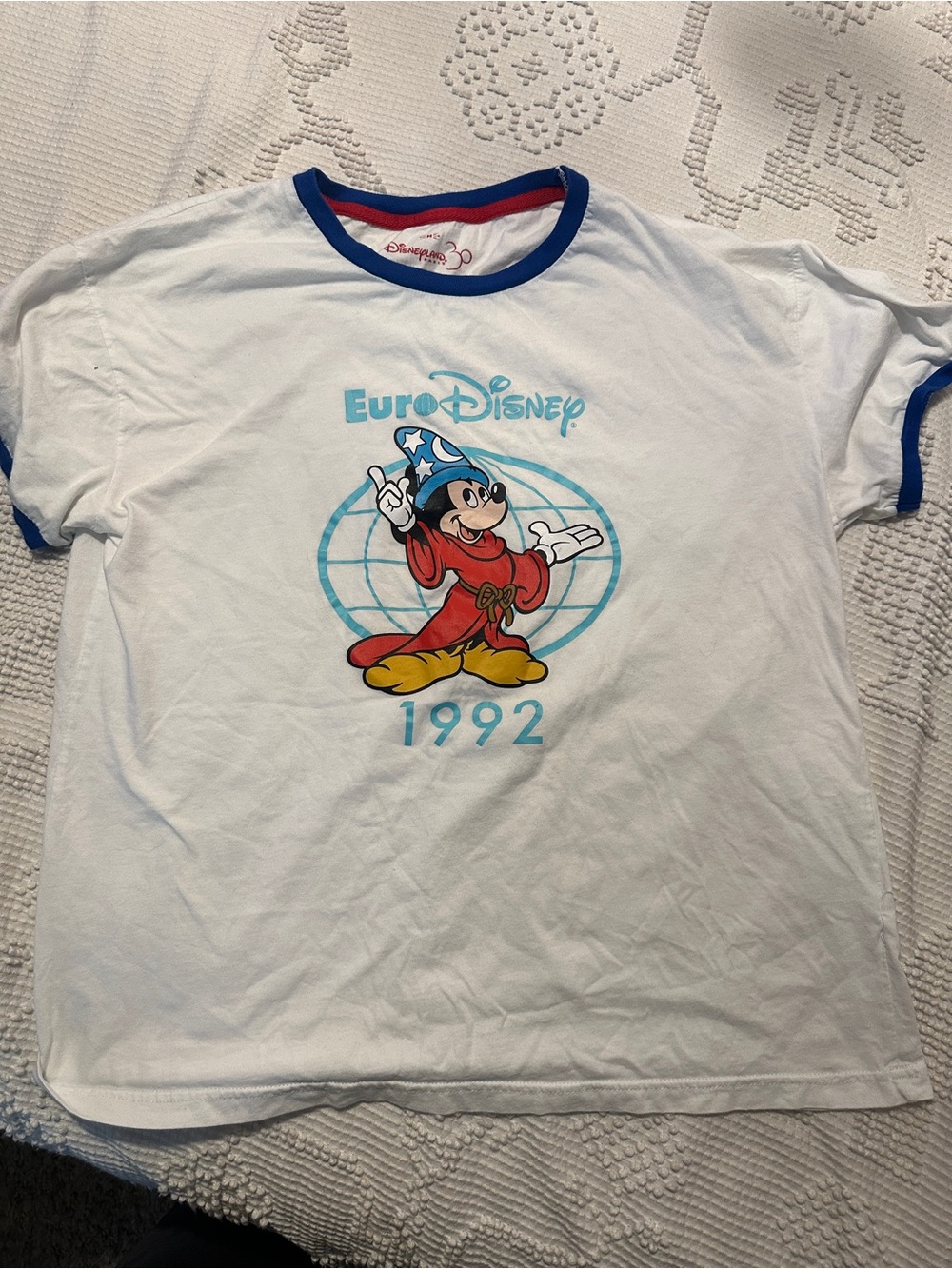 Short-Sleeve Euro Disney 1992 Mickey Graphic Tee with Blue Trim